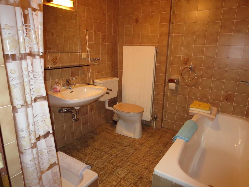 Landhaus Dickhardt Apartment Шладминг Стая снимка